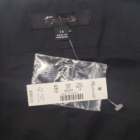 Madewell Square-Neck Vest in Drapey Twill Women's Size 14 in True Black NWT - Picture 2 of 16